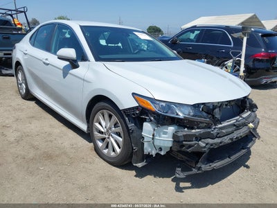 TOYOTA CAMRY 2024