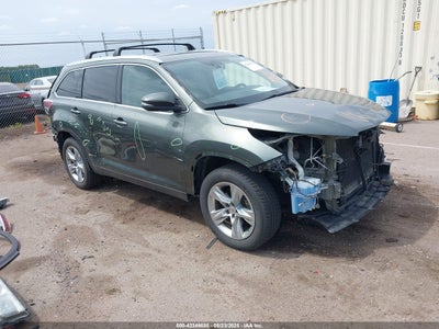 TOYOTA HIGHLANDER 2015