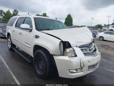 CADILLAC ESCALADE ESV 2010