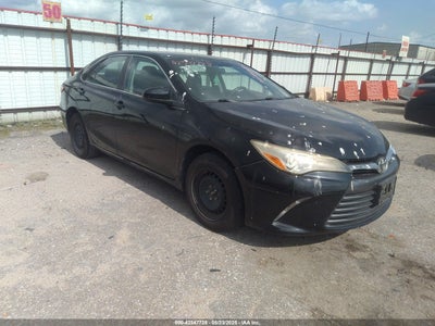 TOYOTA CAMRY 2017