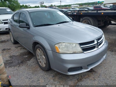 DODGE AVENGER 2013