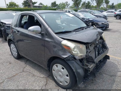 SCION IQ 2012