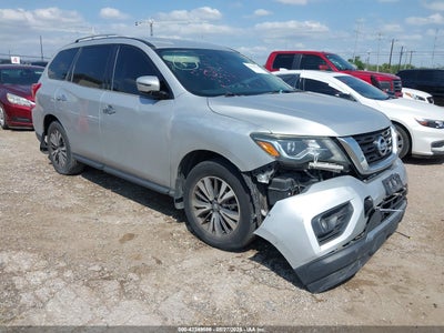NISSAN PATHFINDER 2017