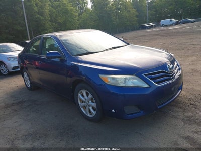 TOYOTA CAMRY 2011