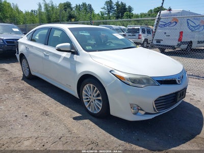 TOYOTA AVALON HYBRID 2013
