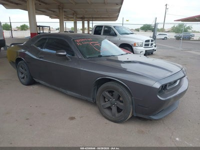 DODGE CHALLENGER 2013