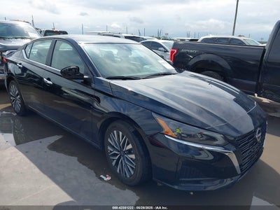 NISSAN ALTIMA 2025