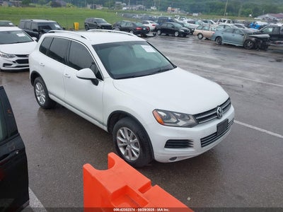 VOLKSWAGEN TOUAREG 2013