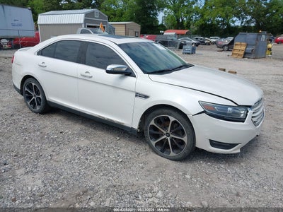 FORD TAURUS 2015