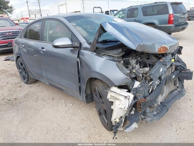KIA RIO 2020