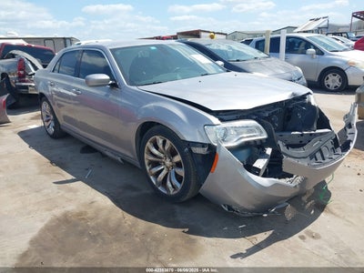 CHRYSLER 300 2016