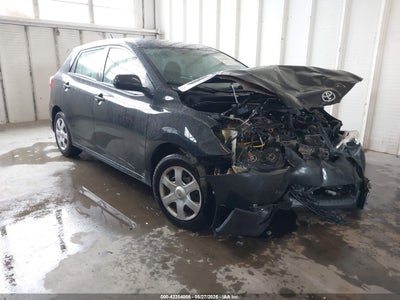 TOYOTA MATRIX 2010