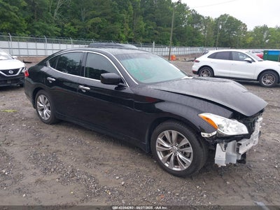 INFINITI M37 2012