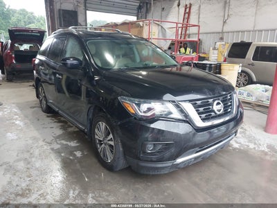 NISSAN PATHFINDER 2017
