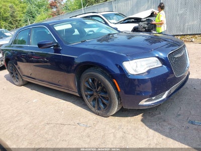 CHRYSLER 300 2016