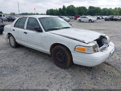 FORD CROWN VICTORIA 2009