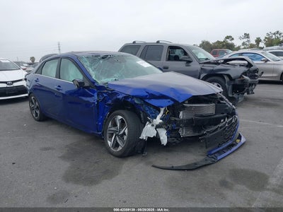 HYUNDAI ELANTRA 2023