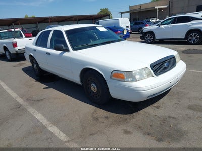 FORD CROWN VICTORIA 2003