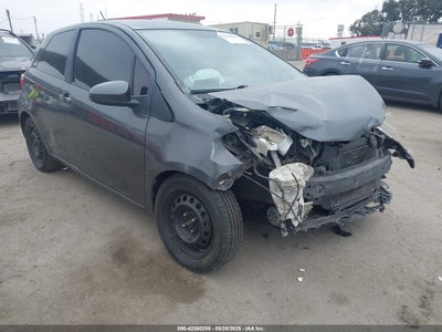 TOYOTA YARIS 2014
