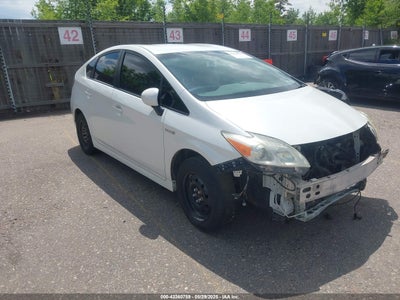 TOYOTA PRIUS 2013