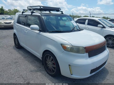 SCION XB 2010