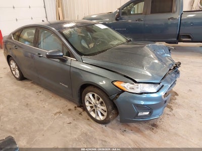 FORD FUSION HYBRID 2019