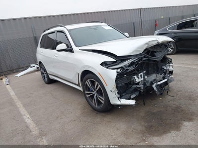 BMW X7 2021