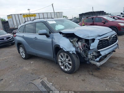 TOYOTA HIGHLANDER 2023