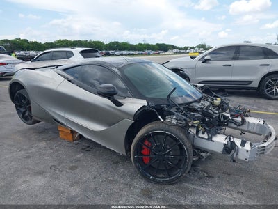 MCLAREN 720S 2019