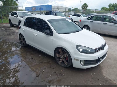 VOLKSWAGEN GTI 2014