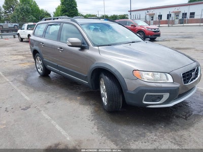 VOLVO XC70 2009
