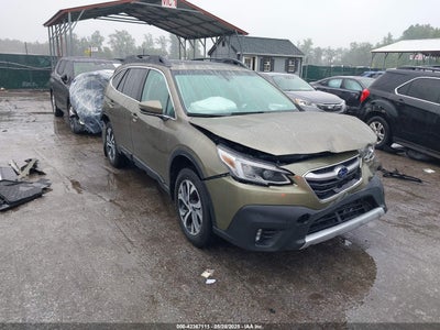 SUBARU OUTBACK 2022