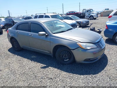 CHRYSLER 200 2012