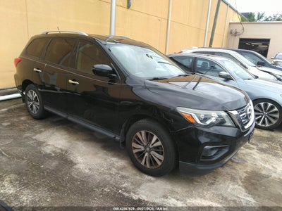NISSAN PATHFINDER 2017