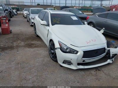 INFINITI Q50 2015
