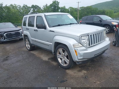 JEEP LIBERTY 2012