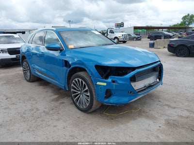 AUDI E-TRON 2019