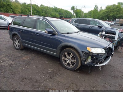 VOLVO XC70 2012