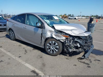 TOYOTA PRIUS PRIME 2022