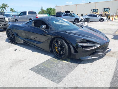 MCLAREN 720S 2018