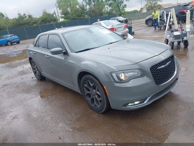 CHRYSLER 300 2017
