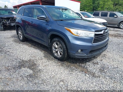 TOYOTA HIGHLANDER 2015