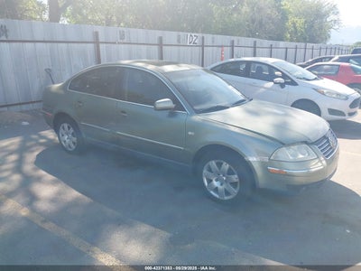 VOLKSWAGEN PASSAT 2002