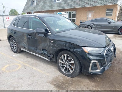 AUDI Q5 2024