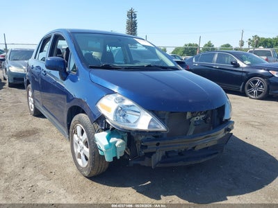 NISSAN VERSA 2010