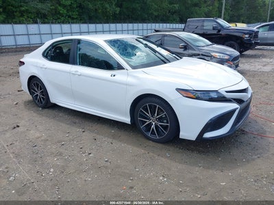 TOYOTA CAMRY 2021
