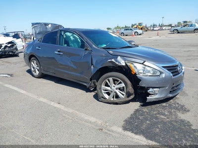 NISSAN ALTIMA 2015