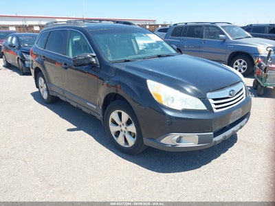 SUBARU OUTBACK 2010
