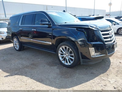 CADILLAC ESCALADE ESV 2018