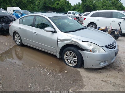 NISSAN ALTIMA HYBRID 2011